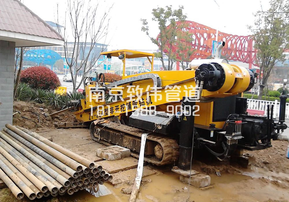 379莲花南苑拉管置换管道