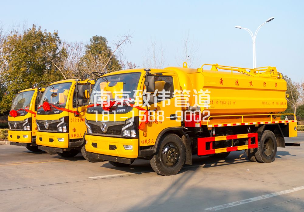 369莲花南苑多利卡吸污车